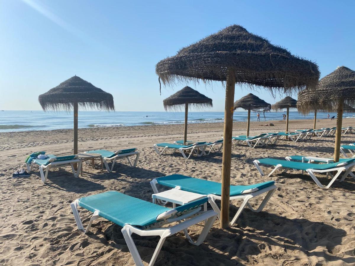 Apartament Alojamiento En Primera Linea De Playa Con Wifi Walencja Zewnętrze zdjęcie